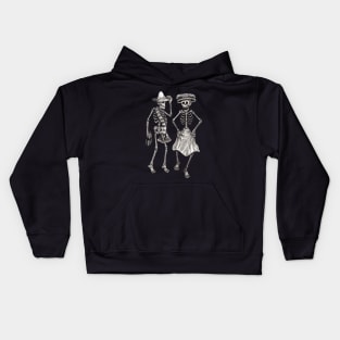 Couple dancing skull day of the dead. Kids Hoodie